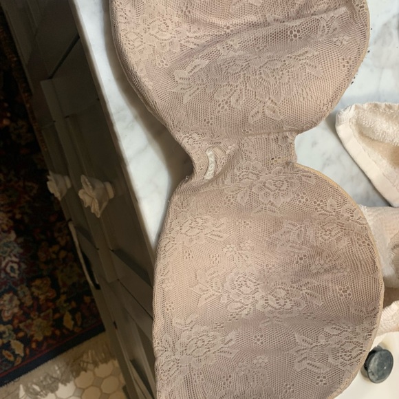 IZod strapless bra - Picture 3 of 3